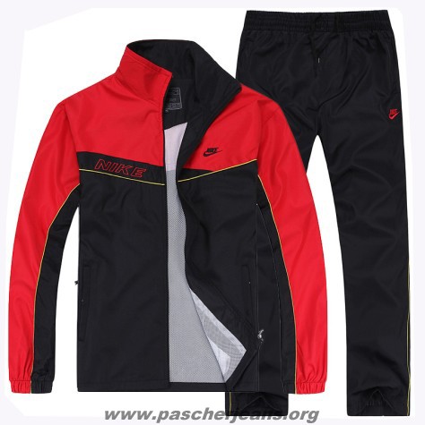 survetement nike rouge et noir