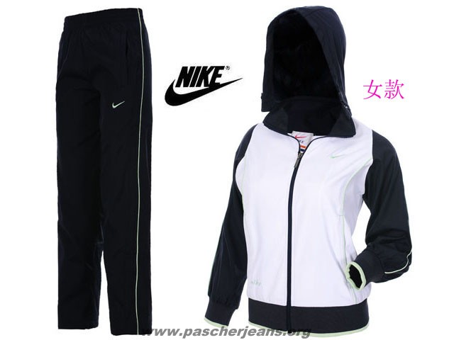 ensemble nike femme gris et blanc