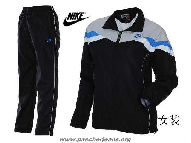 jogging nike femme marron