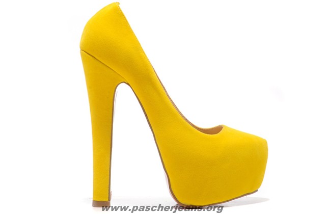 chaussures louboutin a vendre chaussures louboutin a vendre