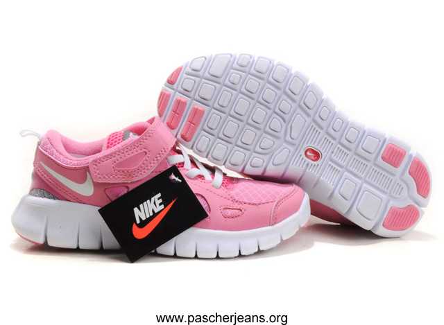 chaussure de sport nike fille pas cher chaussure de sport nike fille pas cher