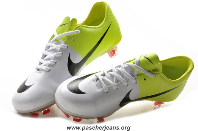 chaussure foot nike taille 39 chaussure foot nike taille 39