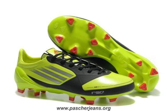 soldes crampons foot